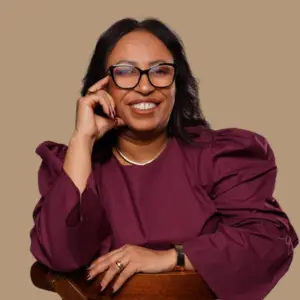 Ellen Guimarães - Com Vasti aprendi que dizer “não” com coragem preserva nossa dignidade e abre caminho para a liberdade, mesmo diante de julgamentos e dor.